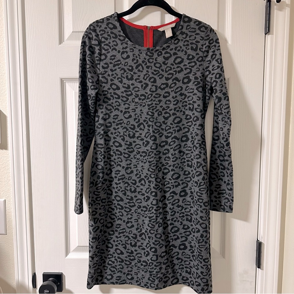 Banana Republic Grey and Black Leopard Print Shift Dress with Red Zipper Back